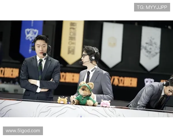 专访周磊：深入探讨英雄联盟成功背后的策略与理念