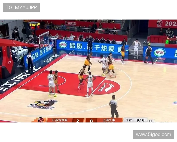 中国男篮精彩对决回放全景分析与精彩瞬间重温