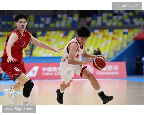 全运会男篮精彩对决广东队与新疆队比赛录像回顾与精彩瞬间分析