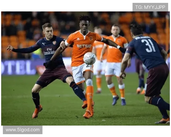 加的夫城与曼联激战成和比分揭晓精彩瞬间回顾