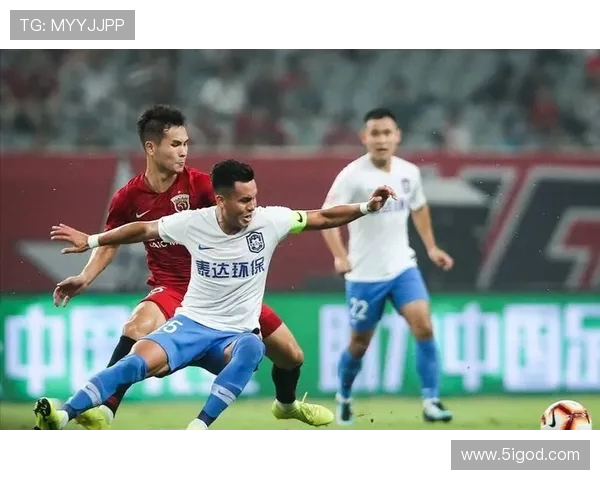 华夏幸福迎战重庆斯威争夺中超积分榜关键战役的胜利与荣耀