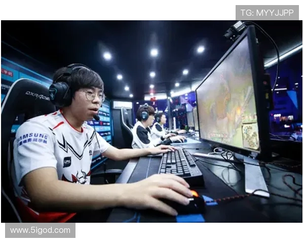 和平精英战术解析JDG战队防守体系的成功秘诀与实战应用