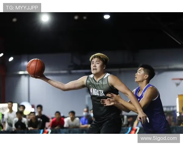 成都篮球队的蜕变之旅从挑战到辉煌的全景回顾与展望